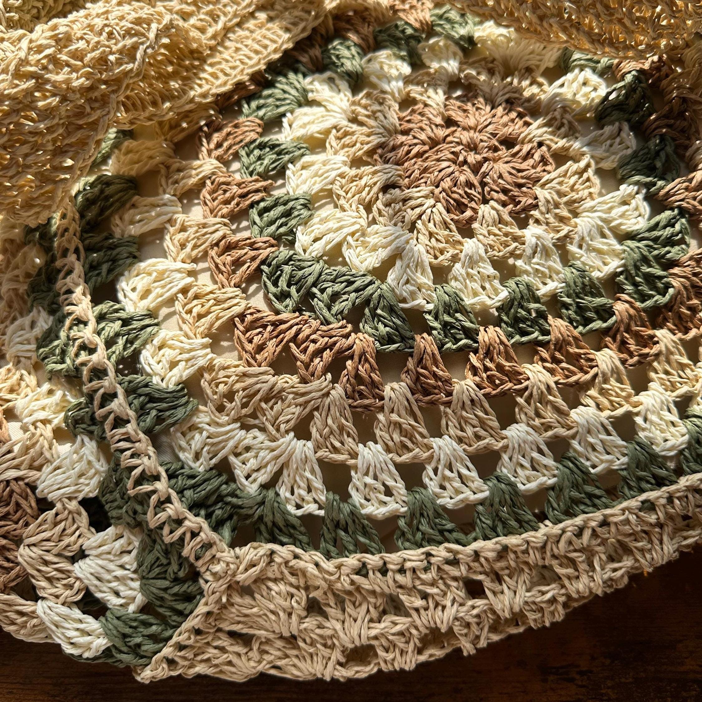 Boho Crochet Tote Bag | Woven Straw Purse With Zipper Closure & Wristlet Strap